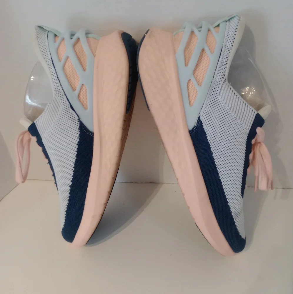 Kizik Size Womens 11W Mens 9.5W Athens Bahama Shoe Slip‎ On Sneakers